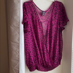 SOLD—3 for $10 Torrid 1x Sheer Cheetah Fuschia blouse